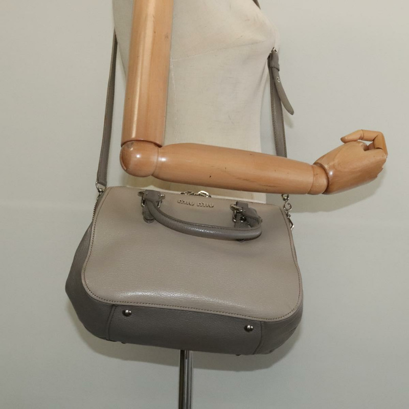 【日本直送】Miu Miu 手提包 皮革 2way 灰色 銀色 正品 138547-22