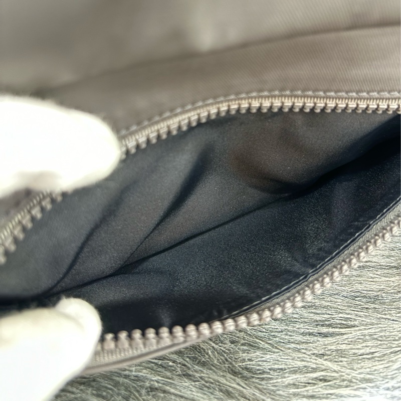 BURBERRY 8036555 TB 防水帆布 logo 字母 肩背包 腰包 胸口包 斜背包 霹靂包 超新-23