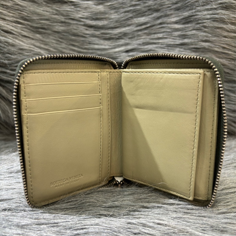 BOTTEGA VENETA BV 749726 橄欖綠色 小羊皮 編織 名片夾 零錢包 短夾 皮夾 零錢袋 信用卡包 超新-34