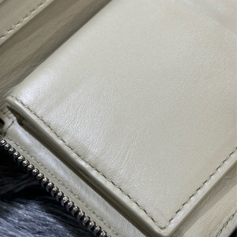 BOTTEGA VENETA BV 749726 橄欖綠色 小羊皮 編織 名片夾 零錢包 短夾 皮夾 零錢袋 信用卡包 超新-36