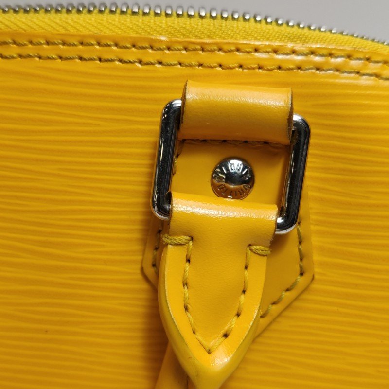 Louis Vuitton (LV) Alma 小號 牛皮 純色 水波紋 貝殼包 手提包-15