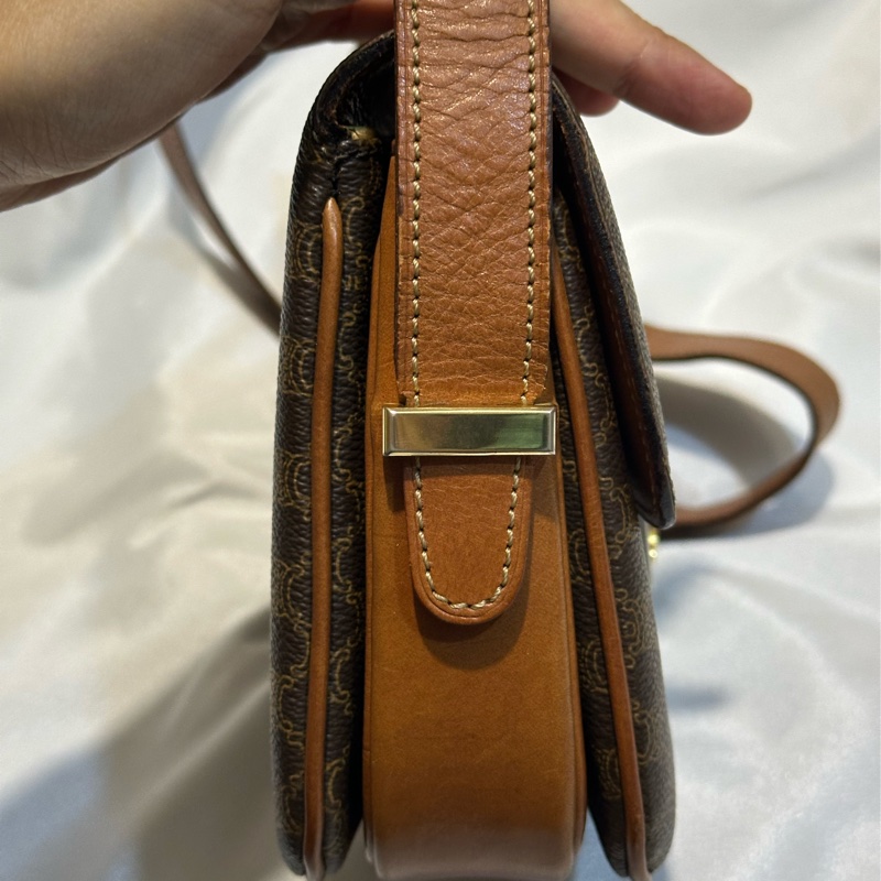 Celine vintage bag凱旋扣-8