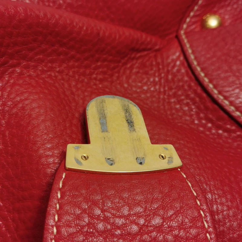 Prada 牛皮 純色 字母 Logo 鉚釘 插扣 單肩包-11