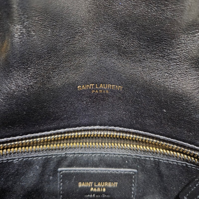 ysl toy puffer 黑金泡芙包-19