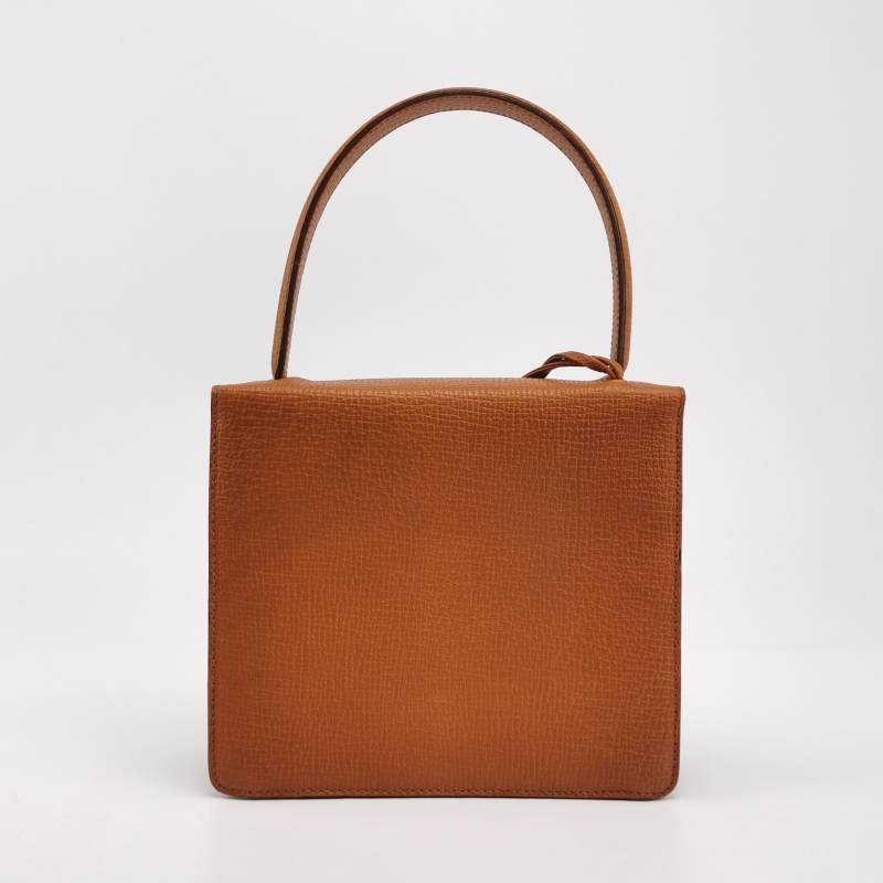 Loewe Barcelona 牛皮 純色 三角形 封扣 單肩包 斜背包-4