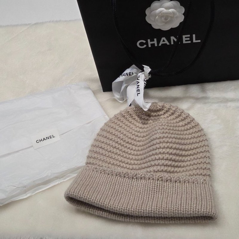 閒置未使用～ Chanel香奈兒奶茶卡其雙C經典logo喀什米爾毛帽/ 冷帽/ 保暖帽/ 針織帽~-3