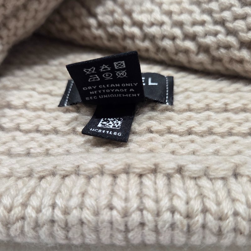 閒置未使用～ Chanel香奈兒奶茶卡其雙C經典logo喀什米爾毛帽/ 冷帽/ 保暖帽/ 針織帽~-7