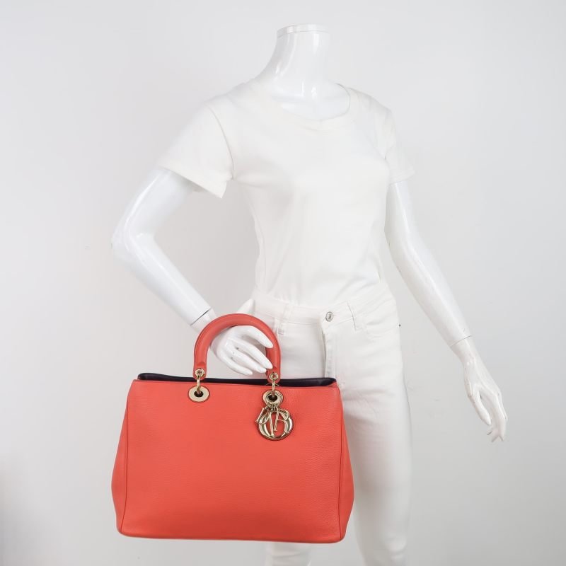 Dior Diorissimo 大號 牛皮 純色 Dior 字母 吊飾 手提包-1