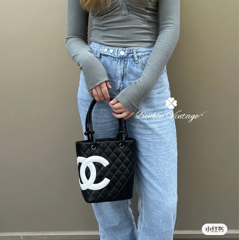 Chanel黑白康鹏菜籃子-1