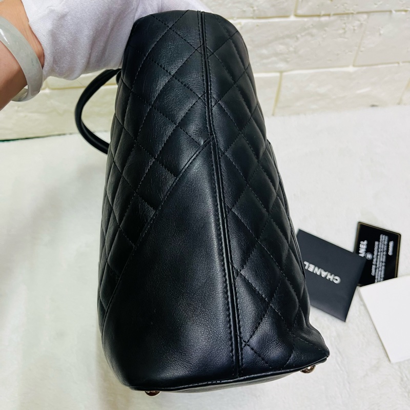 Chanel黑白康鹏菜籃子-9