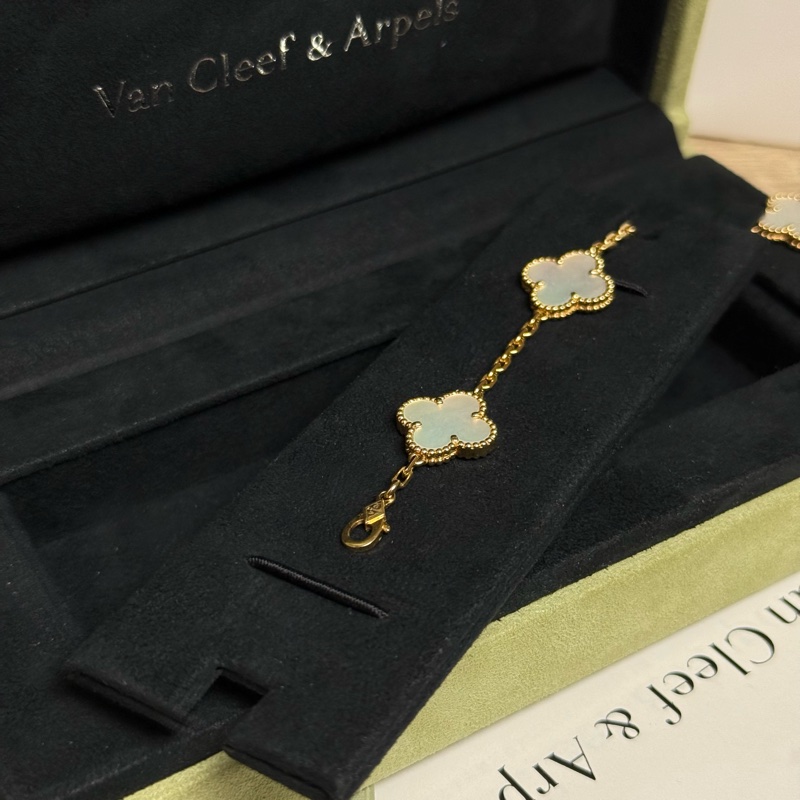 (台灣專櫃購證🇹🇼大全配)Van Cleef & Arpels 梵克雅寶 Vintage Alhambra 手鍊 五花 白貝母5枚四葉幸運圖騰-4