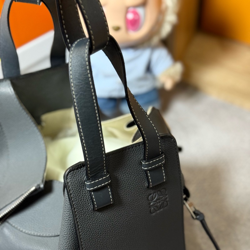 Loewe hammock 吊床包-8