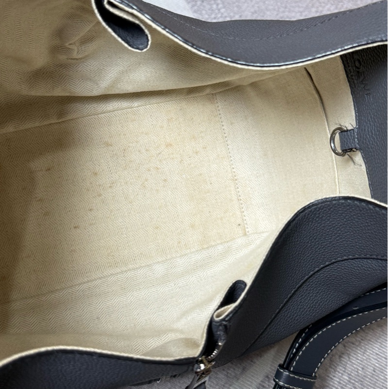 Loewe hammock 吊床包-10