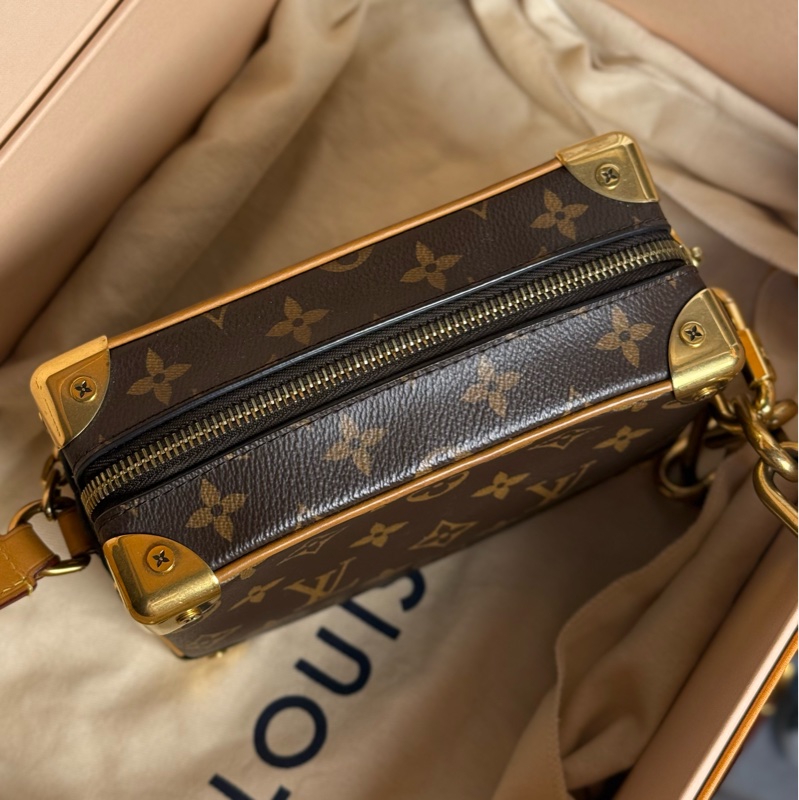 （台灣購證🇹🇼全配）LV 老花 mini soft trunk 盒子包✨金色走秀款-2
