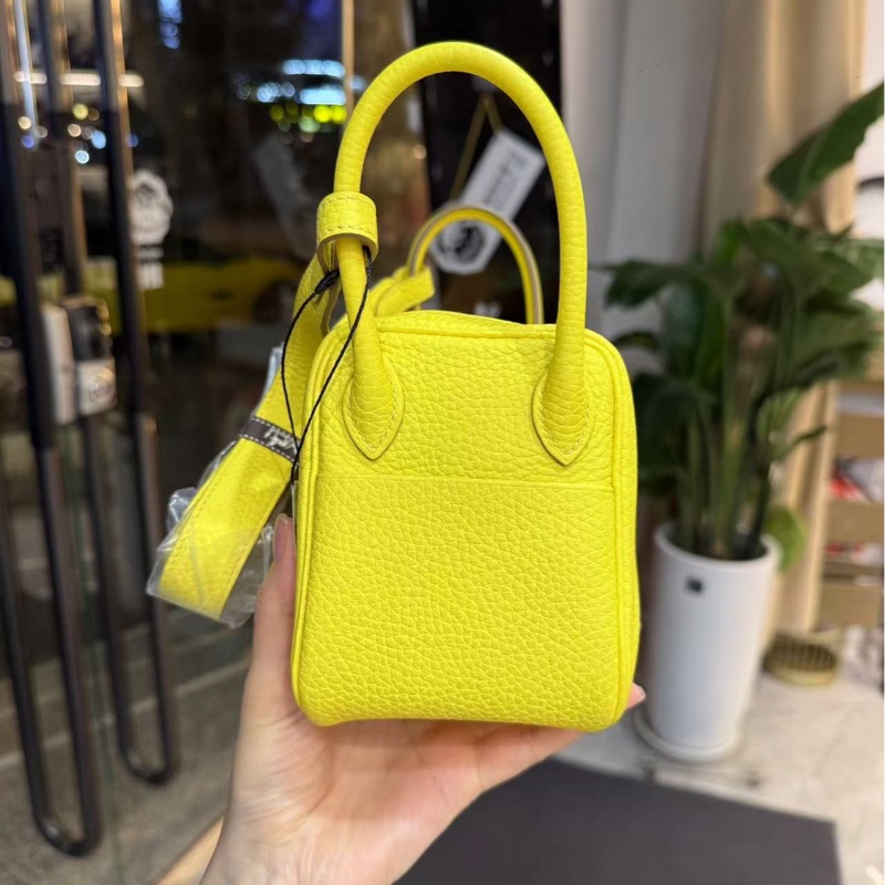 🌈Hermes💛Mini Lindy一代💛檸檬黃色銀扣🌈99新🌟TC皮🌟-1