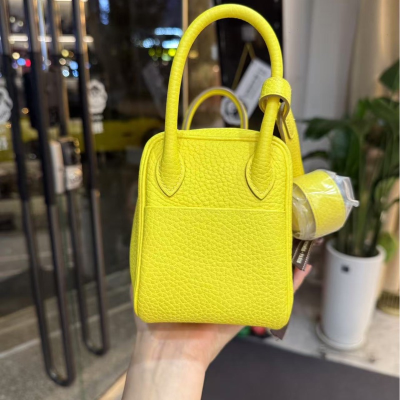 🌈Hermes💛Mini Lindy一代💛檸檬黃色銀扣🌈99新🌟TC皮🌟-2