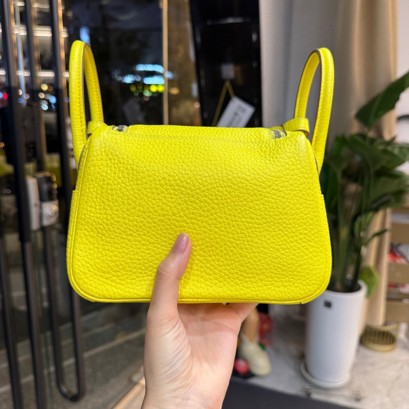 🌈Hermes💛Mini Lindy一代💛檸檬黃色銀扣🌈99新🌟TC皮🌟-4
