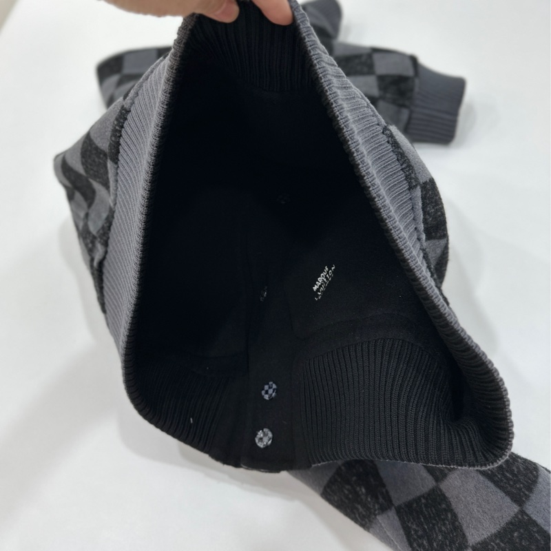 Louis Vuitton LV 黑灰 棋盤格 雙面穿 绵羊毛 夾克 外套 棒球外套-25