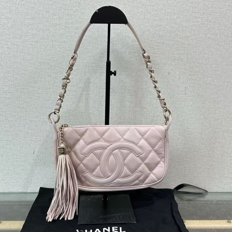✨CHANEL 櫻花粉金扣流蘇手提肩背包24*14*3 97新 配件塵袋-0