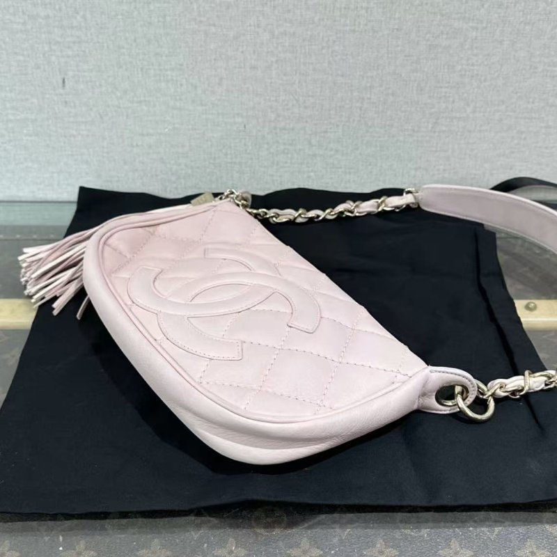✨CHANEL 櫻花粉金扣流蘇手提肩背包24*14*3 97新 配件塵袋-4