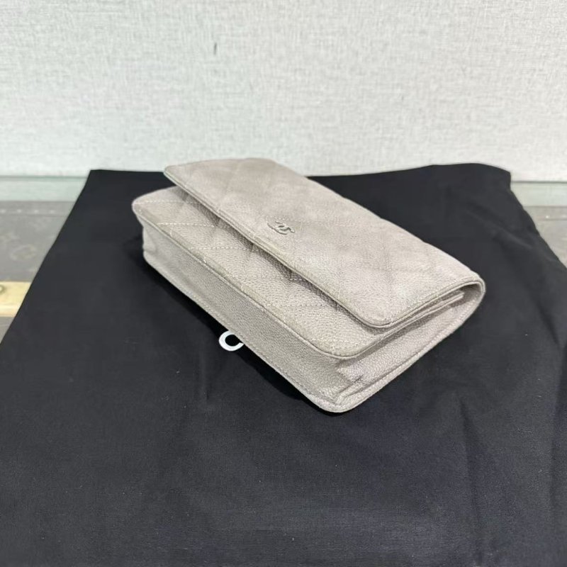 ✨CHANEL 銀扣woc斜背包19*12*4 98新 配件塵袋盒子保卡-4
