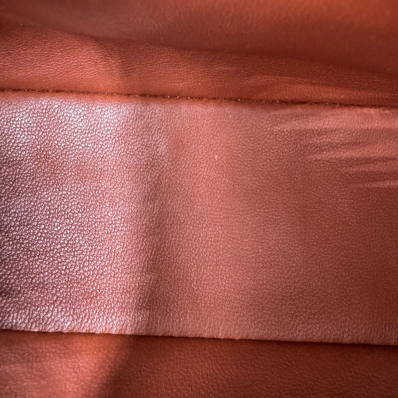 Loro Piana / 諾悠翩雅 19 磚紅色飯盒包-11