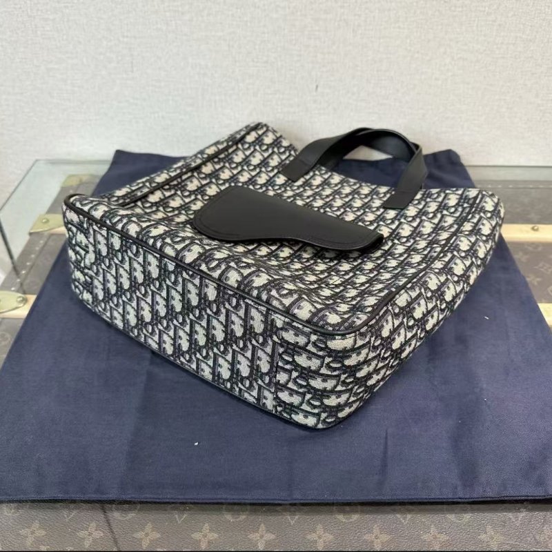 ✨DIOR 老花homme tote手提肩背斜背包 30*32*10 98新配件塵袋-4