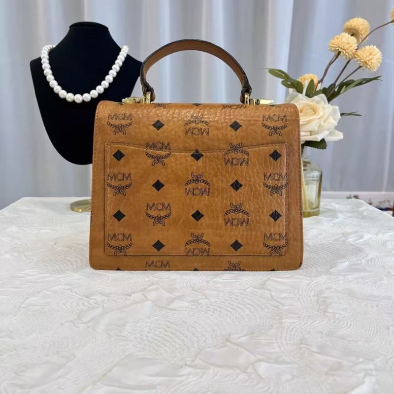✨MCM 老花郵差包21*16.5*8 98新-7