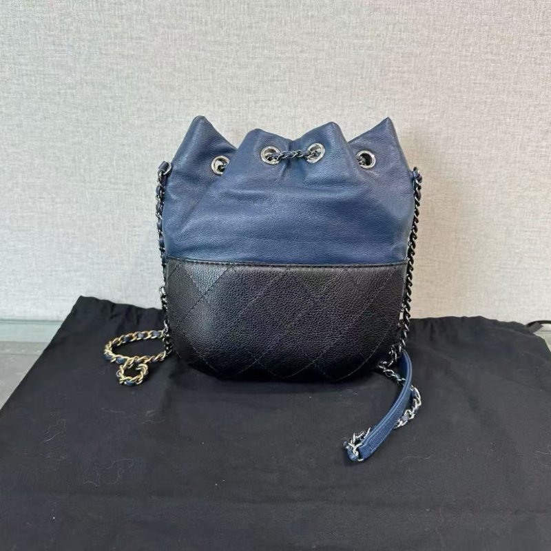 ✨CHANEL 流浪水桶肩背斜背包19*22*4 99新配件塵袋-5