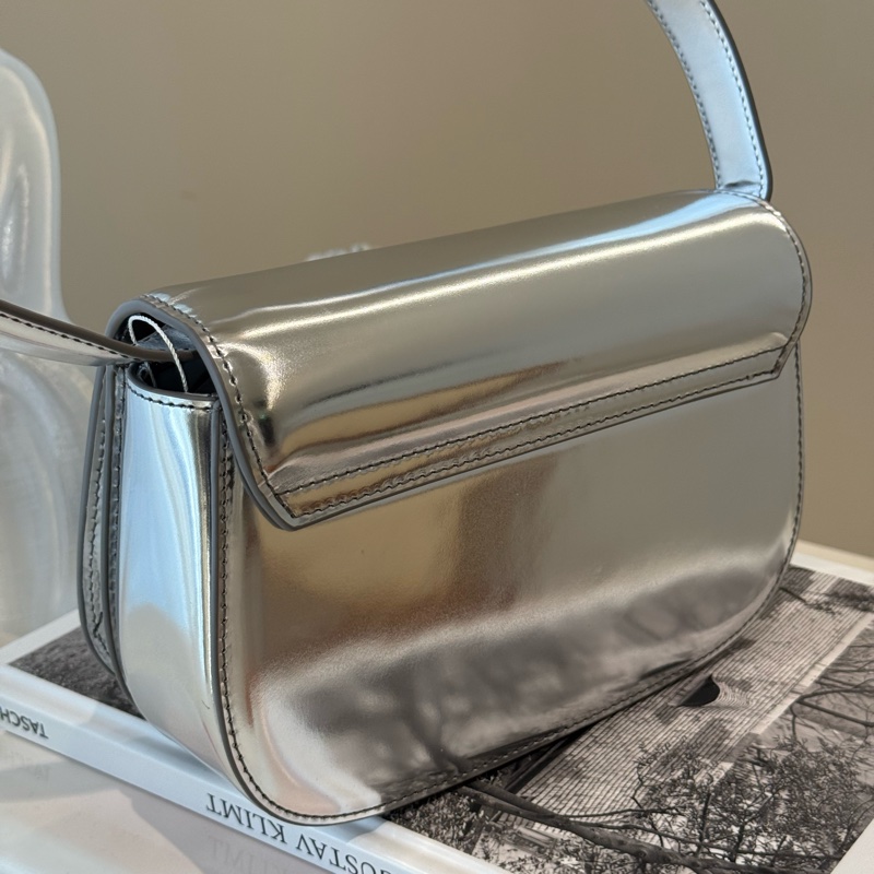 Diesel 1DR 銀色包 金屬亮面 肩背包-1