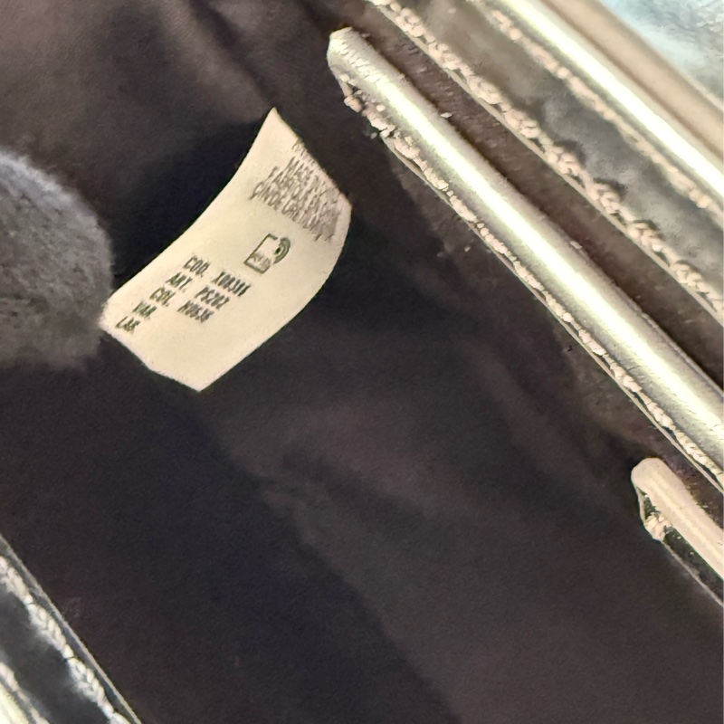 Diesel 1DR 銀色包 金屬亮面 肩背包-6