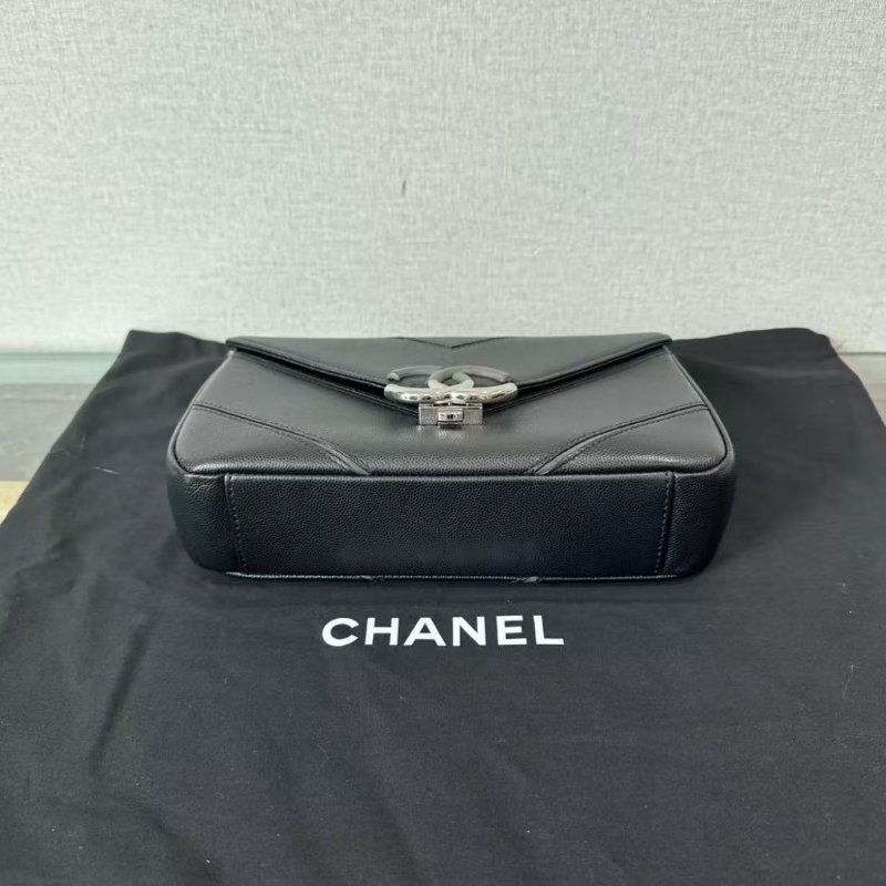 ✨chanel 古巴系列黑銀v紋斜背包 24*15*5.5 98新配件塵袋盒子保卡-3