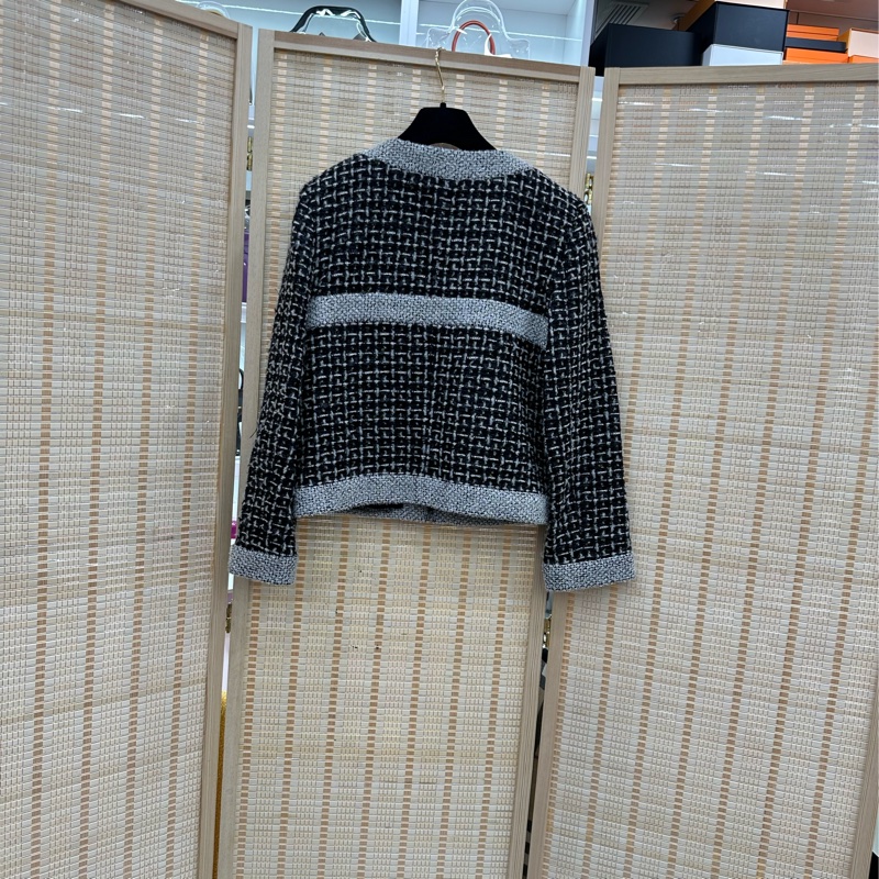 Chanel 17年早春系列灰黑格紋拉鍊兩口袋圓領外套 38碼-1