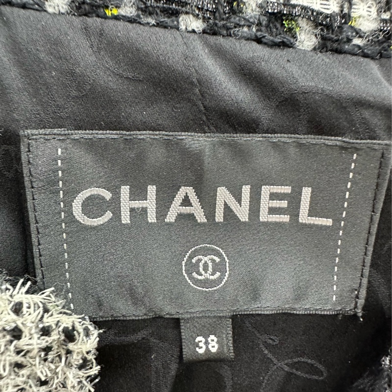 Chanel 17年早春系列灰黑格紋拉鍊兩口袋圓領外套 38碼-3