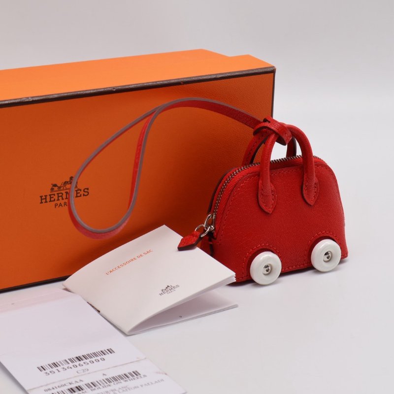 HERMES Bolide on wheels charm 心紅色B｜PopChill 拍拍圈