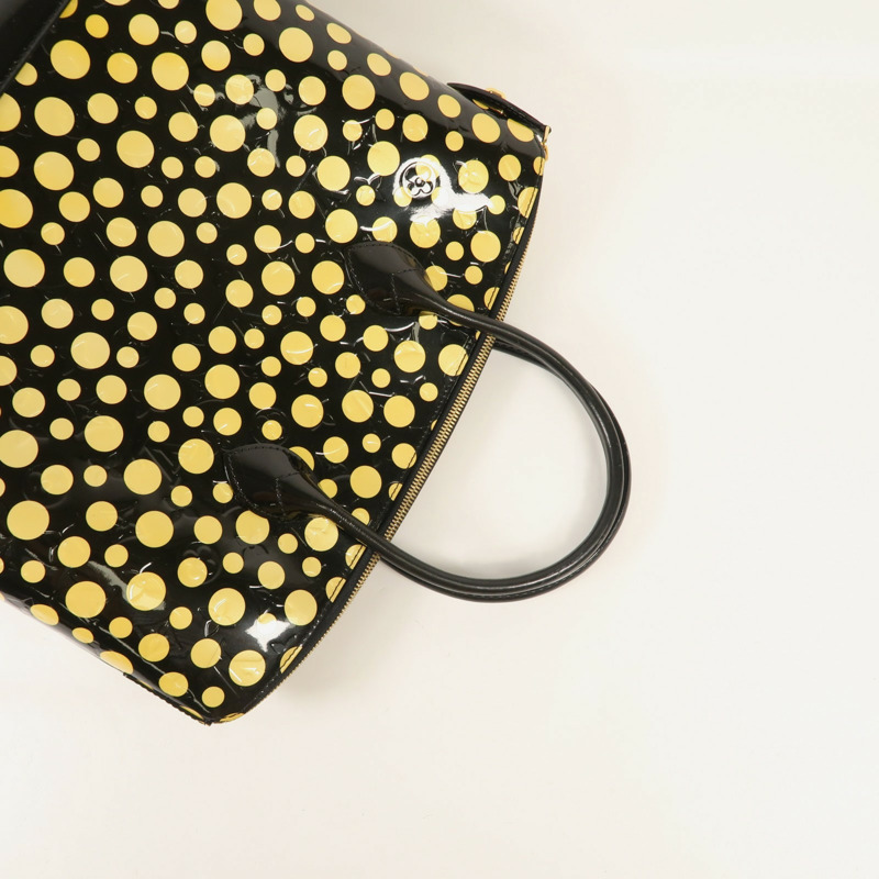 LOUIS VUITTON Vernis Lockit MM Yayoi Kusama金扣手挽袋-7