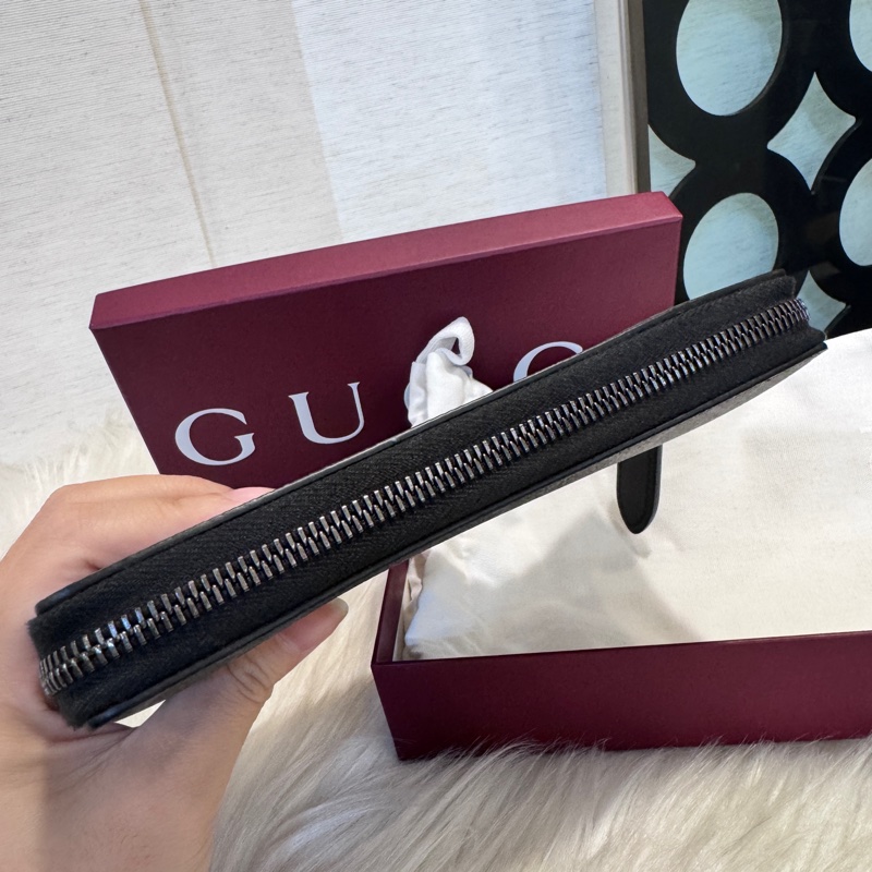 Gucci GG Emblem拉鍊長夾 新款❤️近全新-4