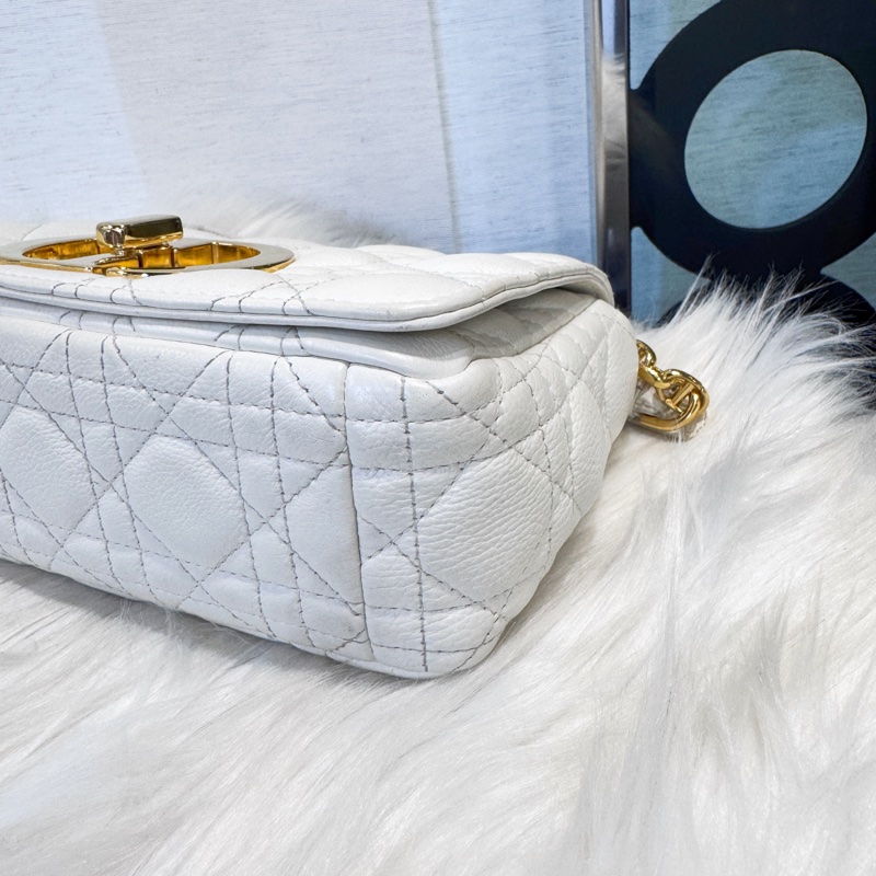 Dior Caro象牙白藤格紋小號-6