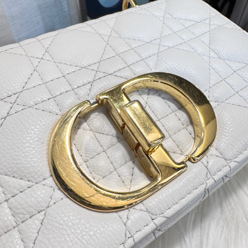 Dior Caro象牙白藤格紋小號-7
