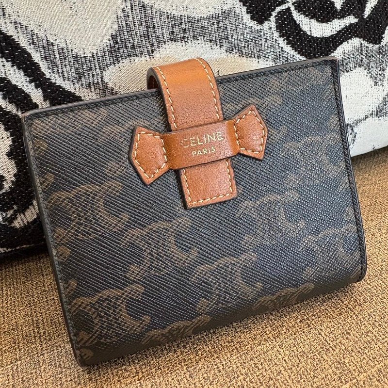 *SHIHNA名牌精品* CELINE 凱旋門老花短夾-4