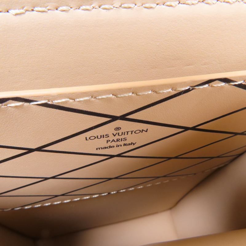 LOUIS VUITTON Monogram Reverse Trunk Vertical金扣肩背袋-10