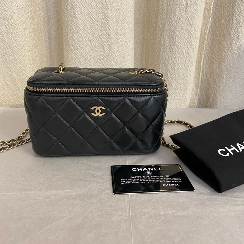 CHANEL 香奈兒黑金羊皮長盒子 有保卡 30開-0