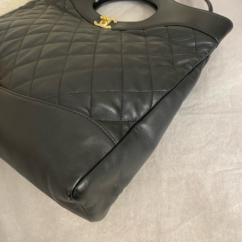 CHANEL 香奈兒31bag 黑金牛皮肩帶款  26開-6