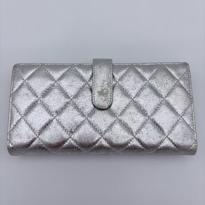 「JL精品代購」香奈兒太空銀拼綠cf菱格紋按扣二折長夾-2