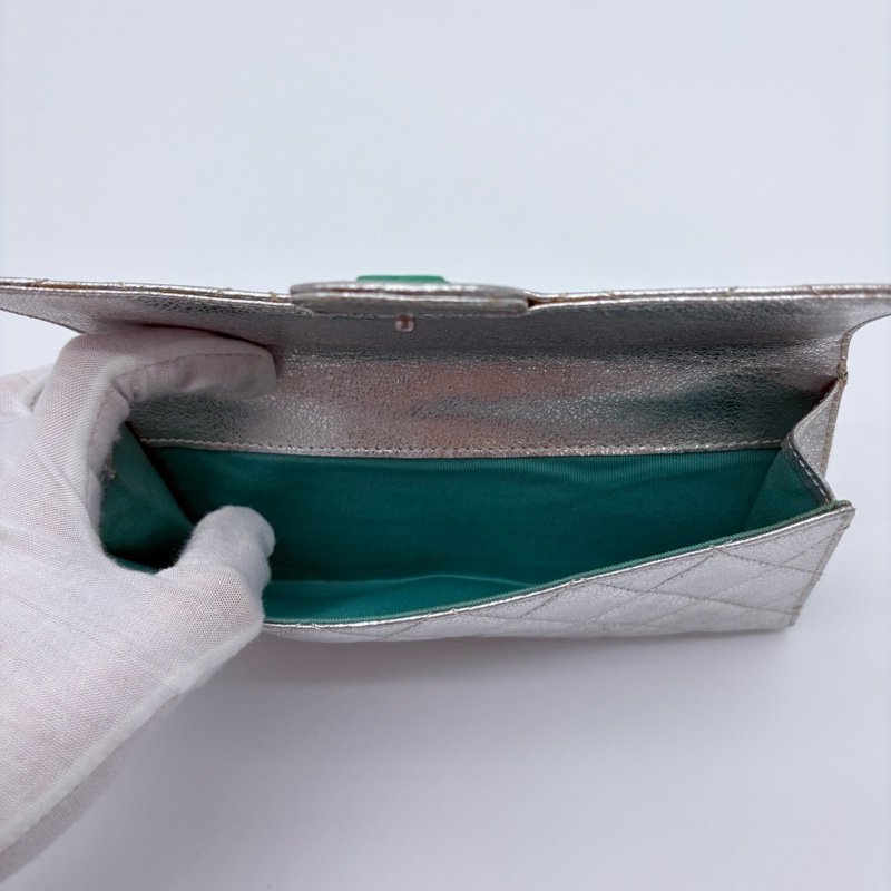 「JL精品代購」香奈兒太空銀拼綠cf菱格紋按扣二折長夾-10