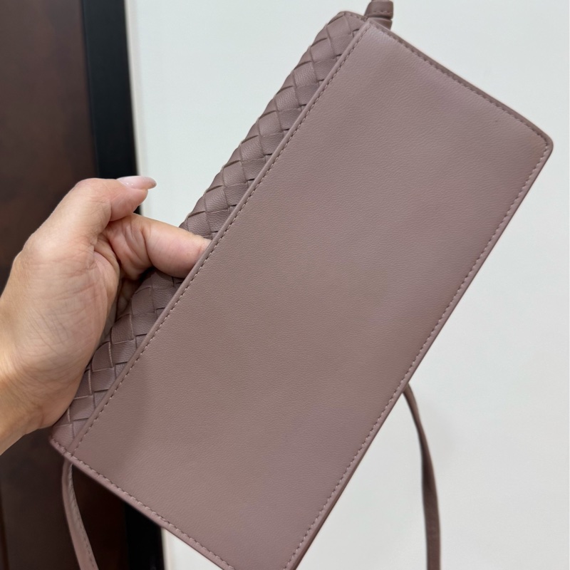 BOTTEGA VENETA BV 編織 藕粉色 woc 長夾 皮夾 皮包 斜背包 肩背包 側背包 手提包-8