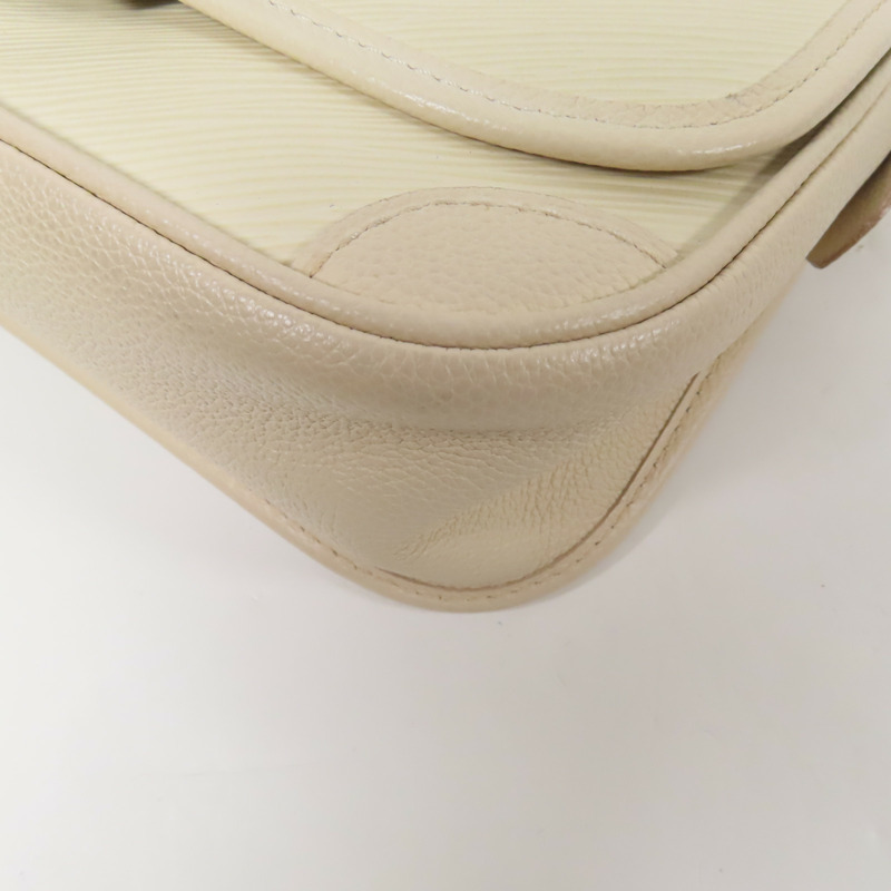 LOUIS VUITTON Epi Buci銀扣肩背袋-6