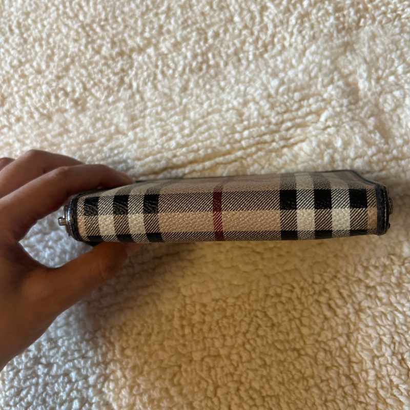 BURBERRY拉鍊短夾-1