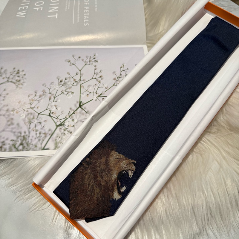 全新 愛馬仕 絕版獅子領帶-1