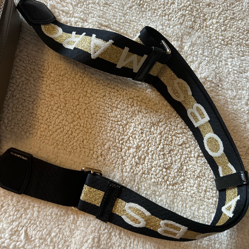 英國帶回 全新 MARC JACOBS相機包-12